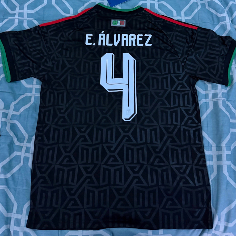Alvarez black mexico jersey size xl